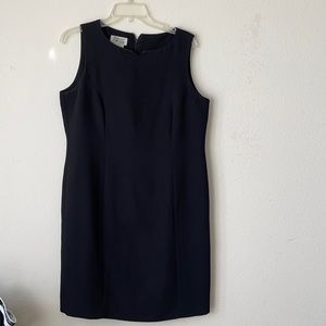 STYle& CO. Collection petite . %100 polyester . Color white. Size 14P